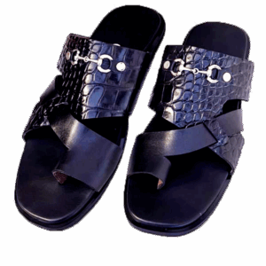 L’Élégance Discrète – Sandales Noires pour Homme